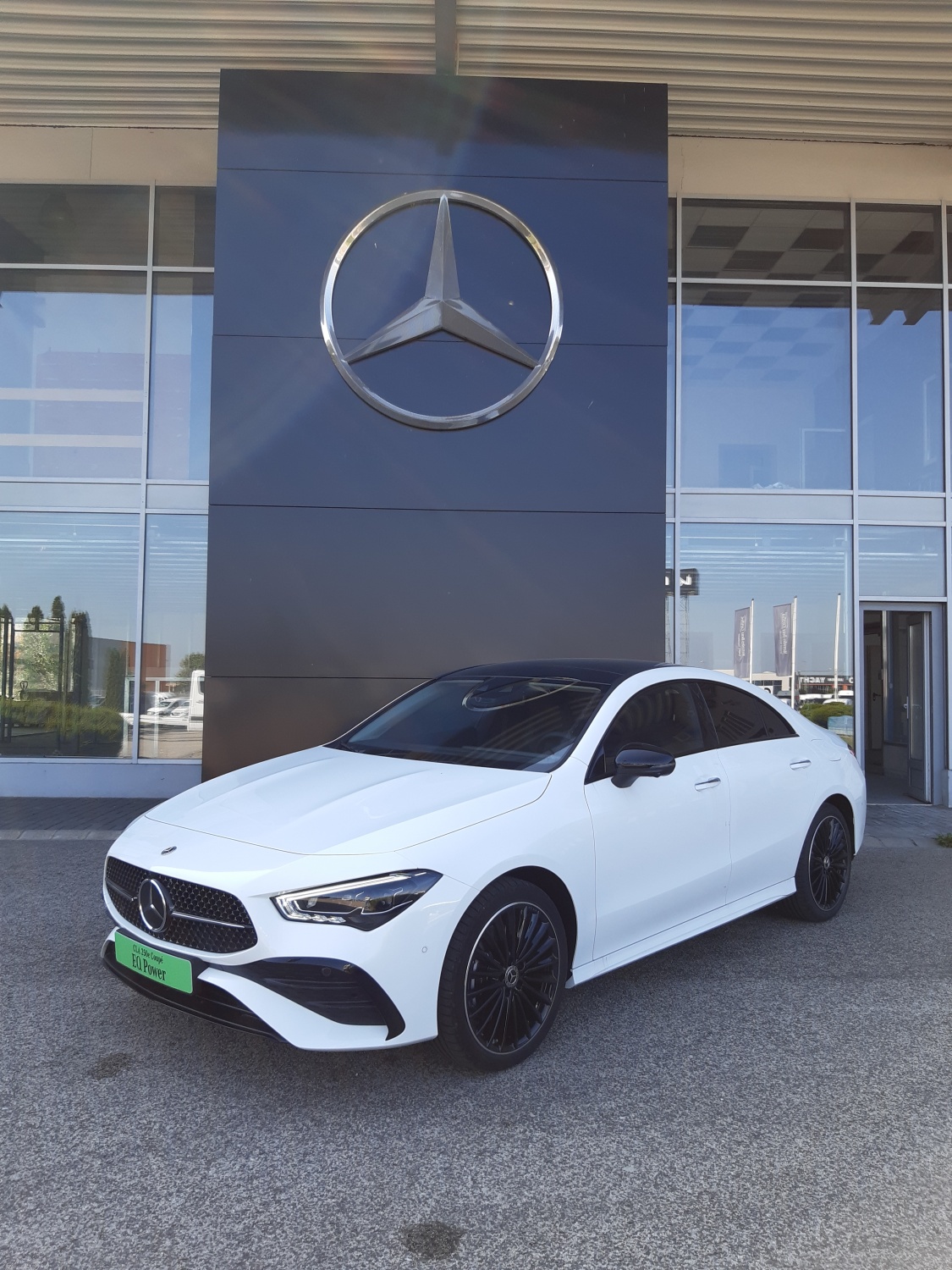 CLA 250 e Coupé Plugin hybrid JP Auto / MercedesBenz, Kia, Suzuki