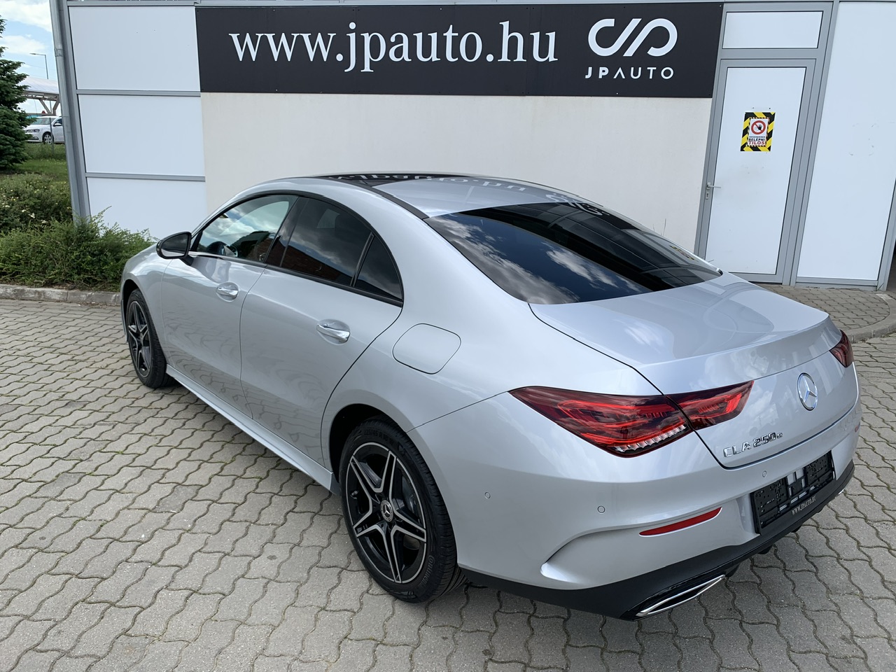 CLA 250 e Coupé Plugin hybrid ÁFAÁS JP Auto / MercedesBenz, Kia